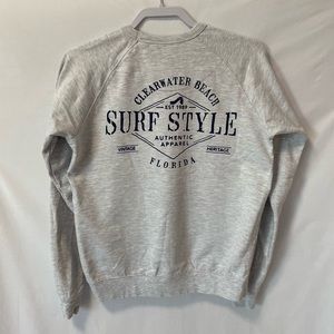 Clearwater Beach Florida Surf Style crewneck sweatshirt in GUC